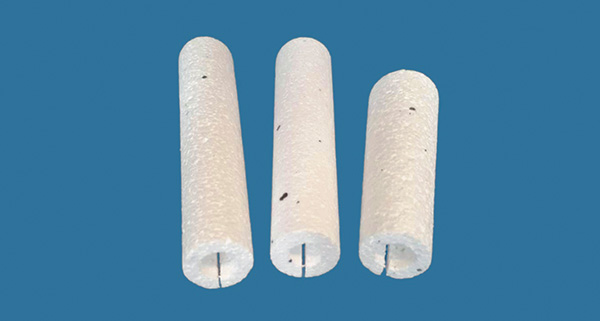 Three white cylindrical objects placed on a blue background representing versatile applications with potential connections to 7 unique uses